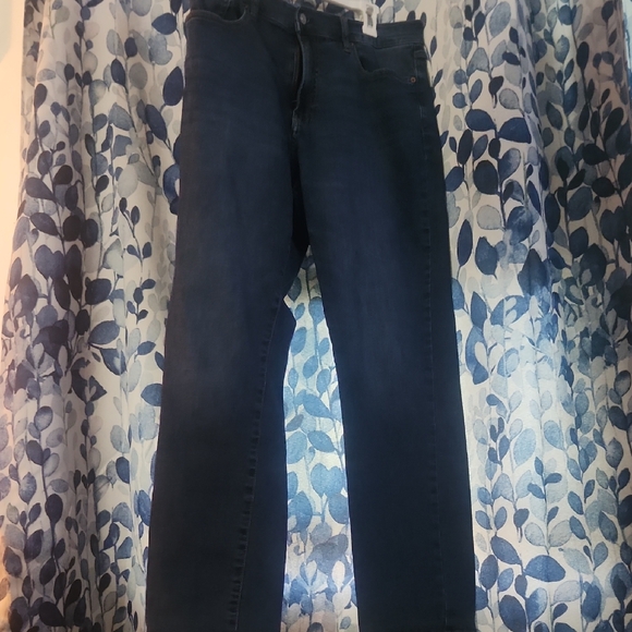 Lucky Brand Other - Lucky Brand 410 Althetic Straight men's Blue Jeans Size 36/32
